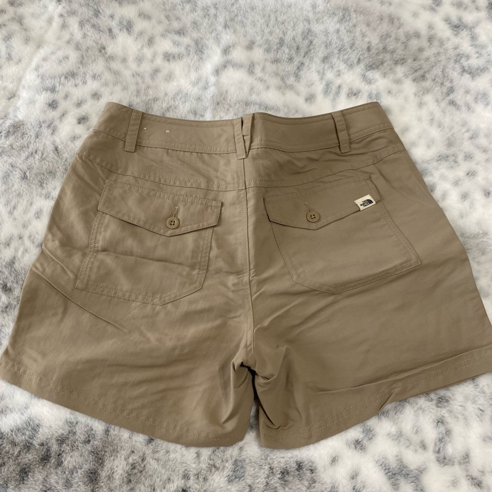 The North Face shorts - Picture 4 of 8